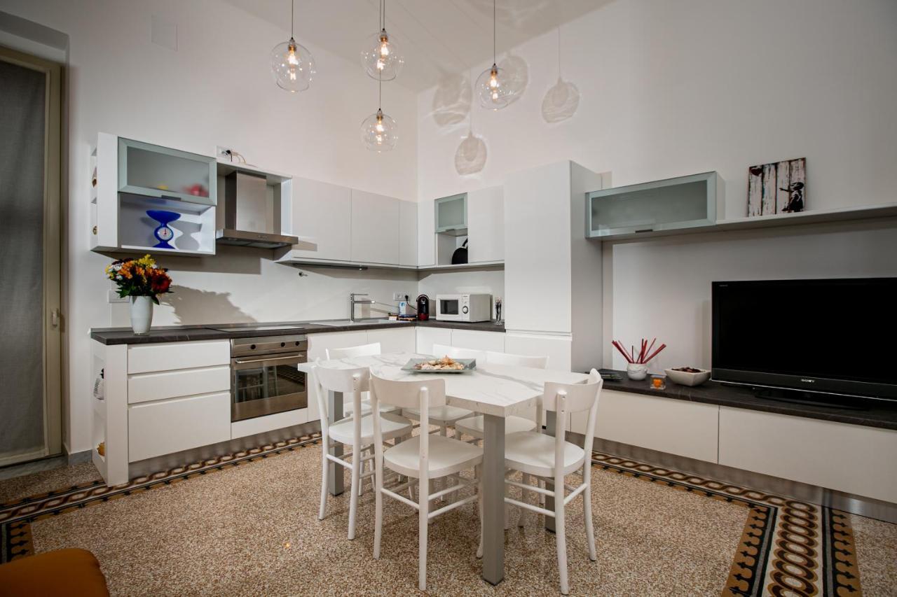 Апартаменти Abate Luxury Interno 3 Барі Екстер'єр фото