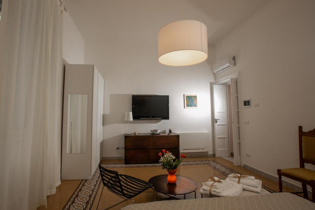 Апартаменти Abate Luxury Interno 3 Барі Екстер'єр фото