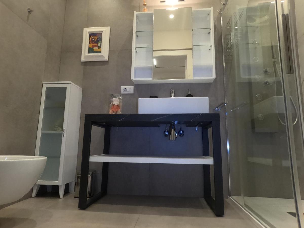 Апартаменти Abate Luxury Interno 3 Барі Екстер'єр фото